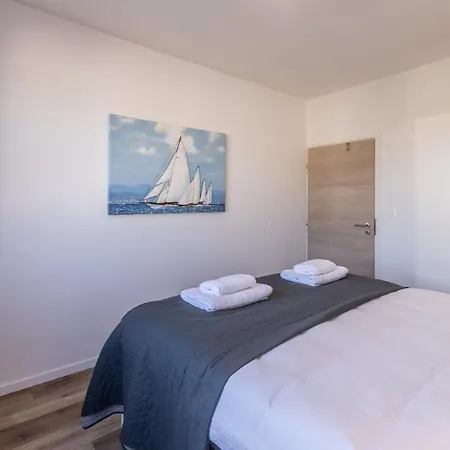Apartmán Sundowners Apartment, 52qm, Double & Two Single Beds, 10 Min From Old Town Of *